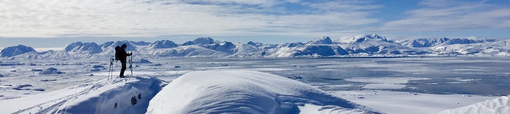 Skitouren auf Grönland. Foto: Robert Peroni.