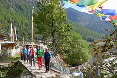 Kultur- und Wanderreise in Bhutan: Tages-Trekking bei Paro. Foto: Günther Härter.
