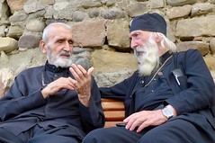 Orthodoxe Geistliche in Mzcheta, der alten Haupstadt Georgiens. Foto: Günther Härter.