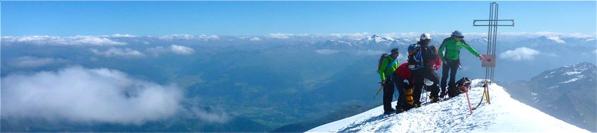 Am Gipfel des Ortler, 3905 m, höchster Berg Südtirols. Foto: Günther Härter.