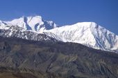 Nepal, Mustang-Trekking in den Damodar Himal und zum Saribung Peak, 6346 m. Annapurna 1, 8091 m, und Tilicho Peak, 7135 m, von Mustang. Foto: Archiv Härter.