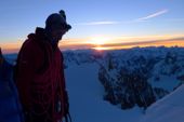 Besteigung Montblanc, Sonnenaufgang im Col de la Brenva. Foto: Günther Härter.