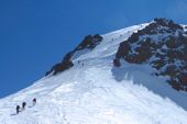 Georgien, Gipelaufbau Kasbek, 5047 m. Foto: Dr. Stephanie Geiger.